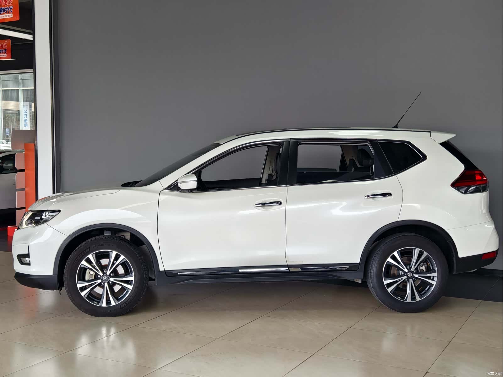 Nissan X-Trail, 2019 все фото