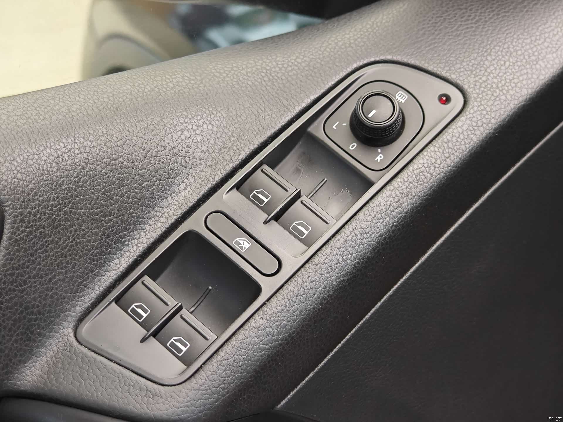 Volkswagen Tiguan, 2014 9