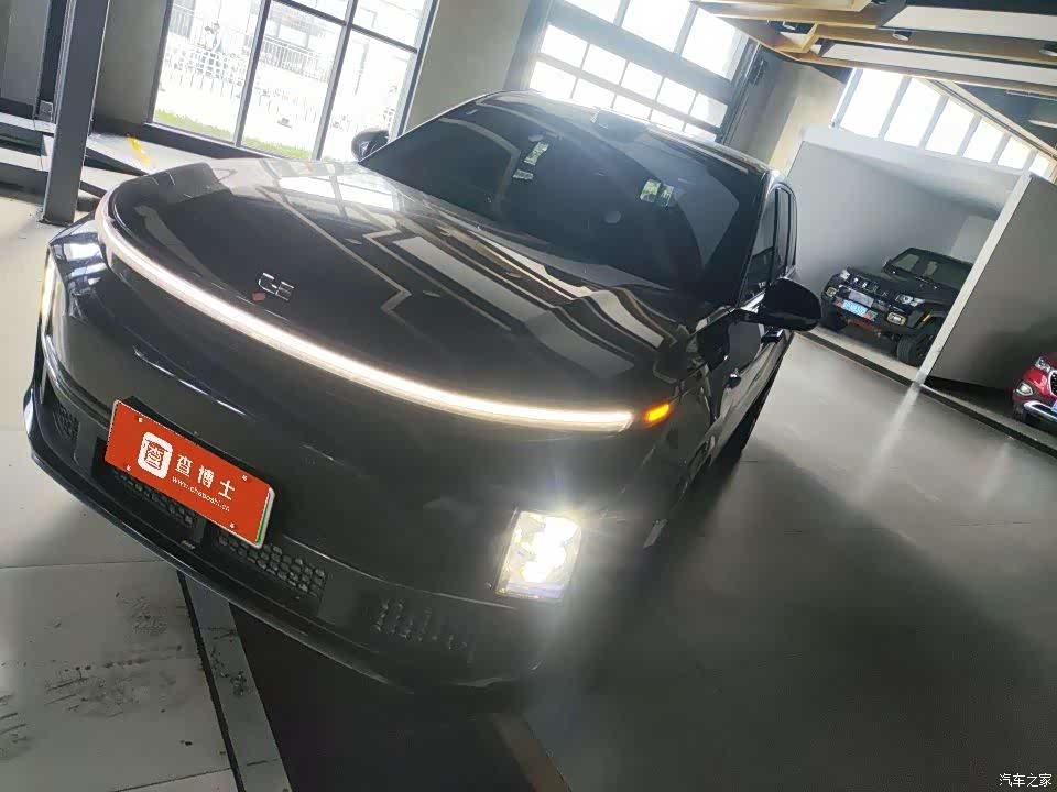 Li Auto L9, 2023 4