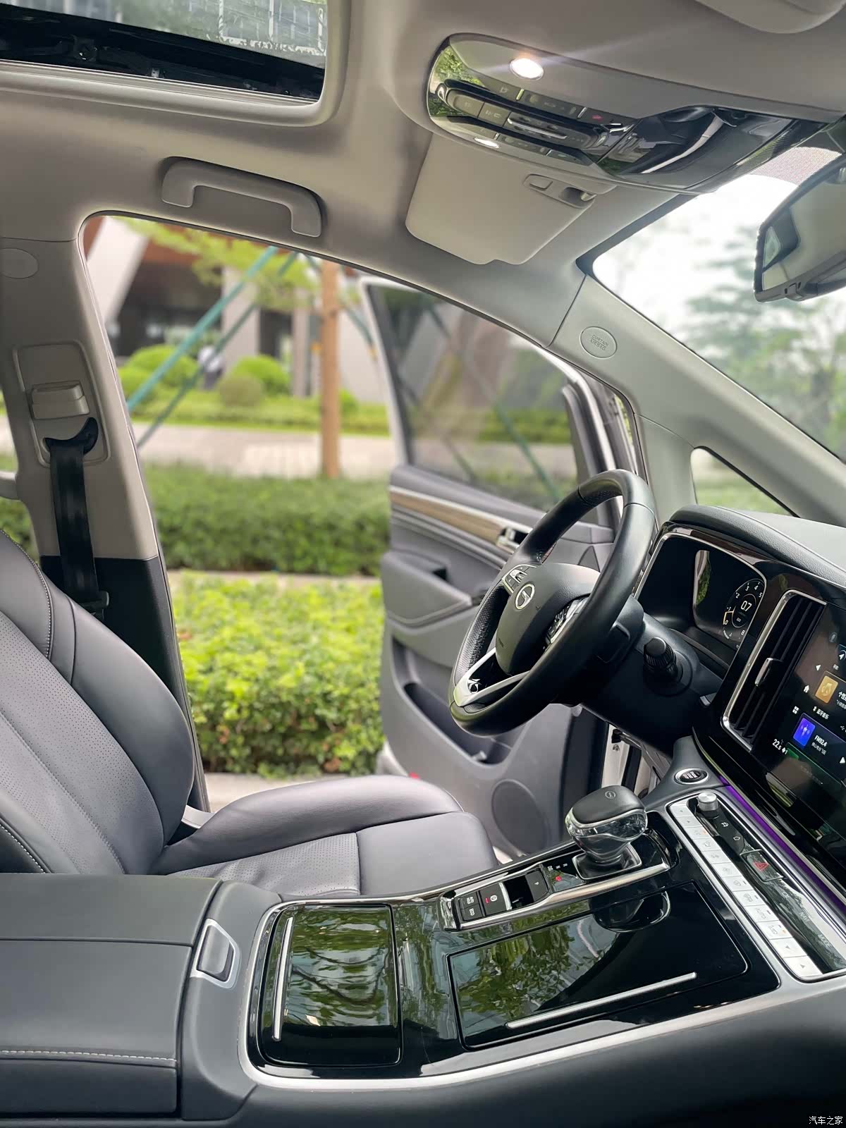 Trumpchi M8, 2021 30