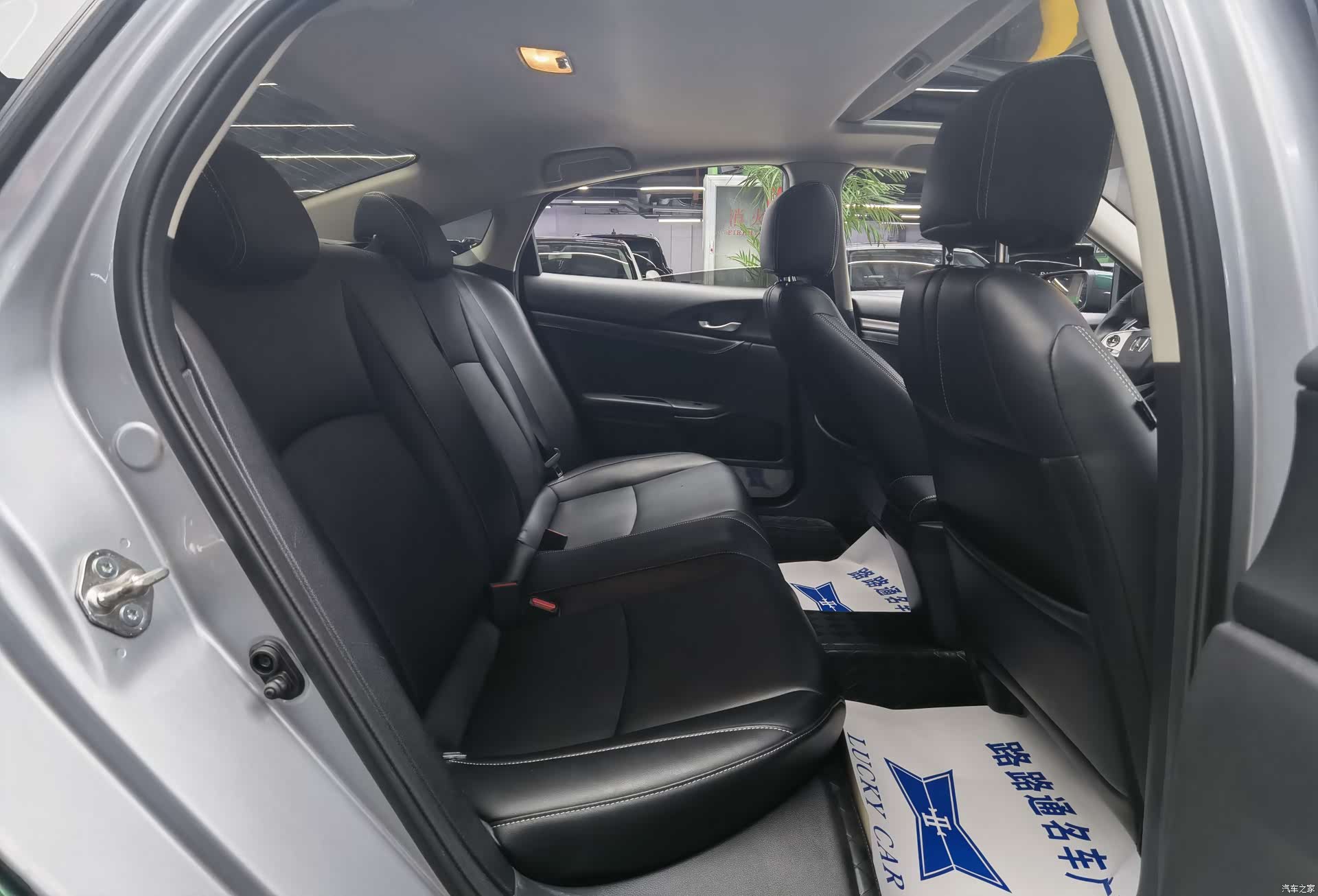 Honda Civic, 2017 9