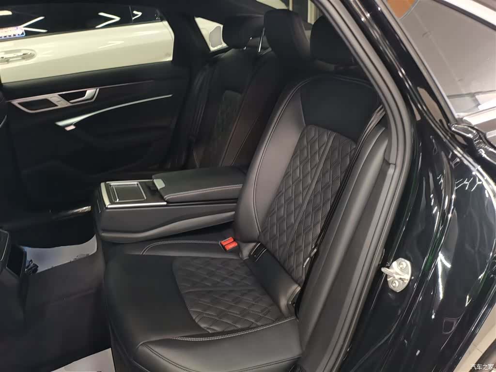 Audi A6L, 2025 17