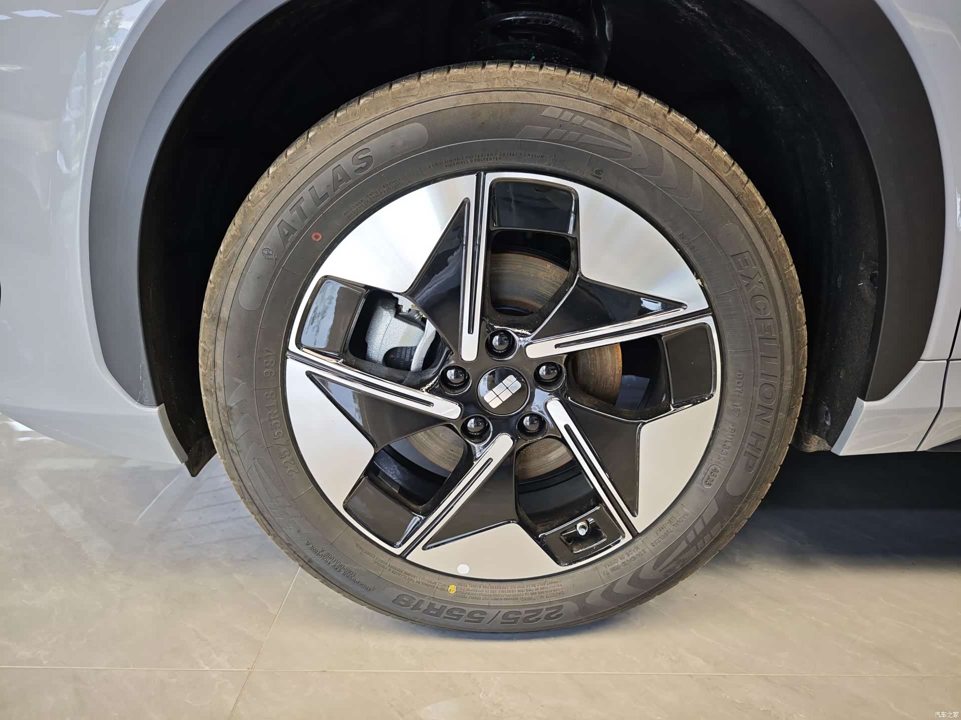 Geely Galaxy E5, 2026 14