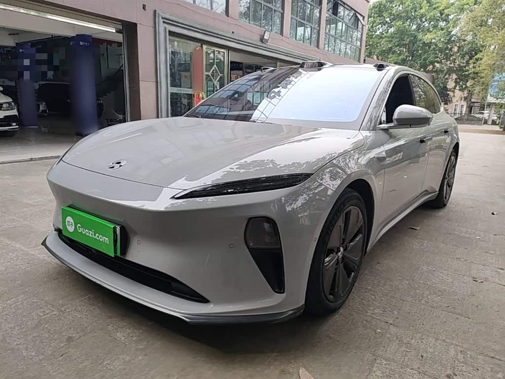 NIO ET5T