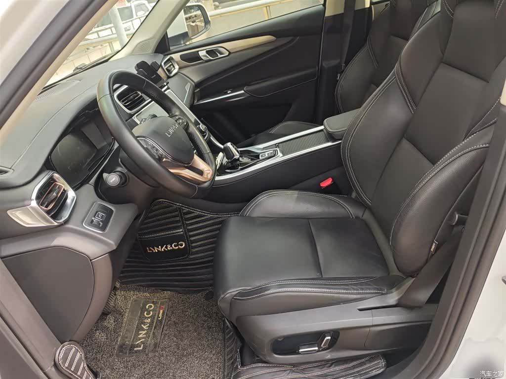 Lynk & Co 01, 2019 14