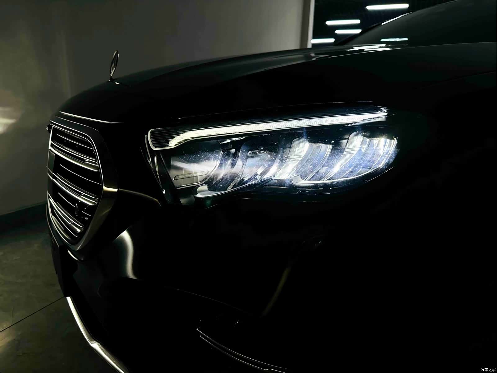 Mercedes-Benz E-Class, 2025 17
