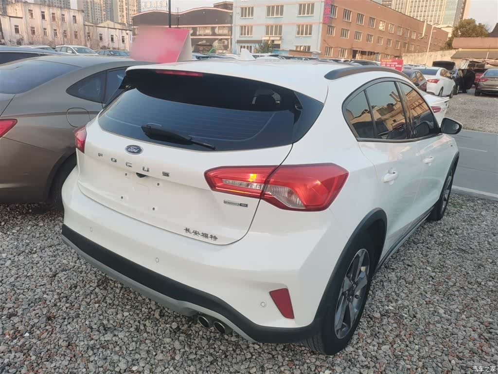 Ford Focus, 2020 23