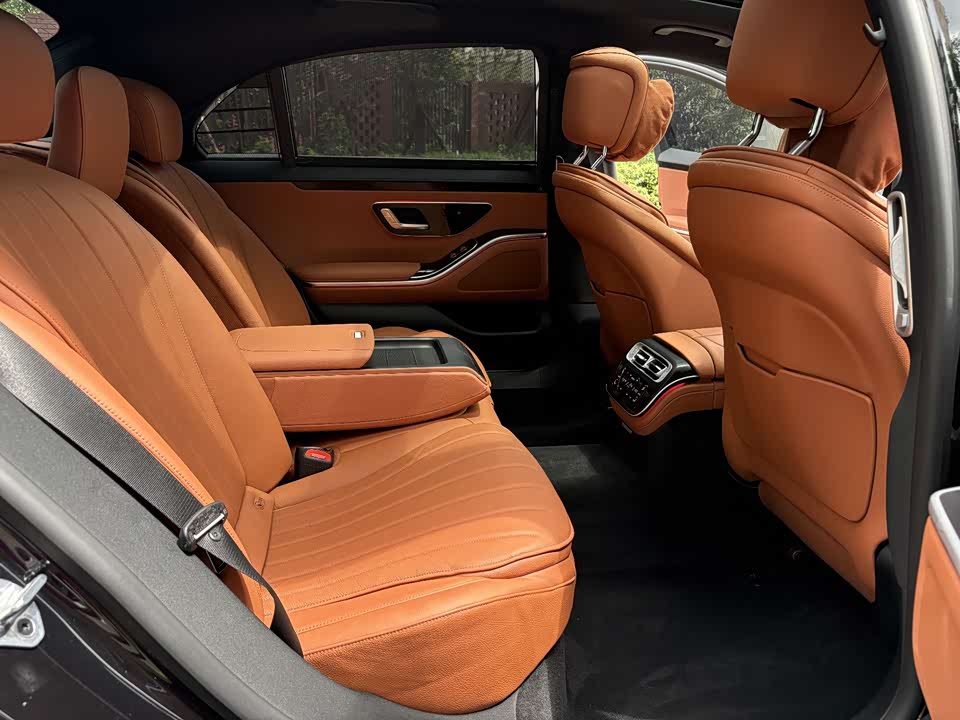 Mercedes-Benz S-class Mercedes-Benz S-class