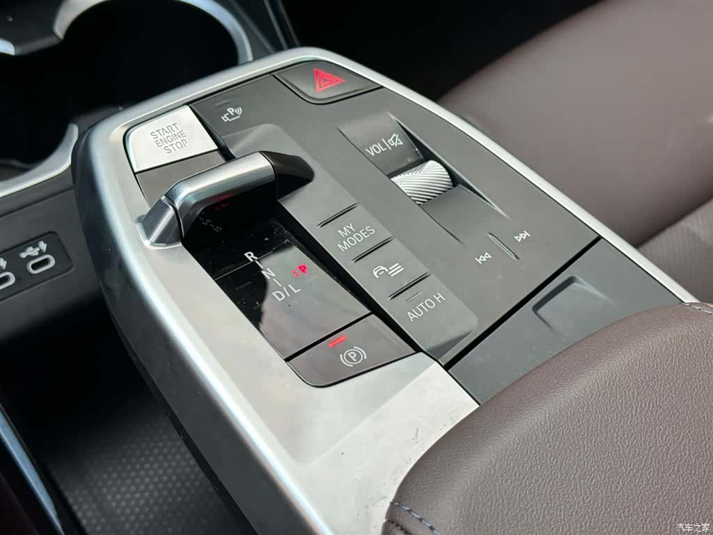BMW X1, 2023 10