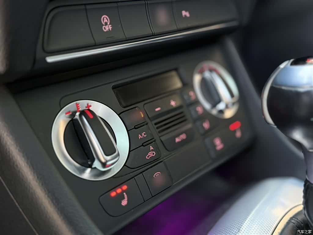 Audi Q3, 2016 11