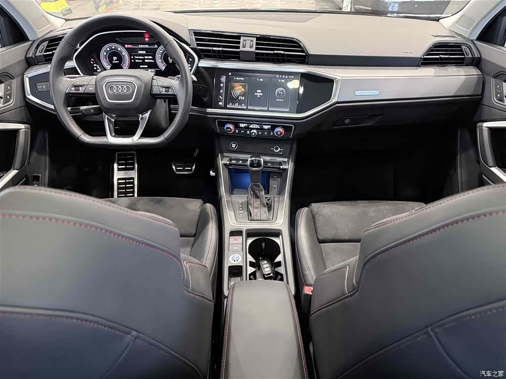 Audi Q3, 2022 8