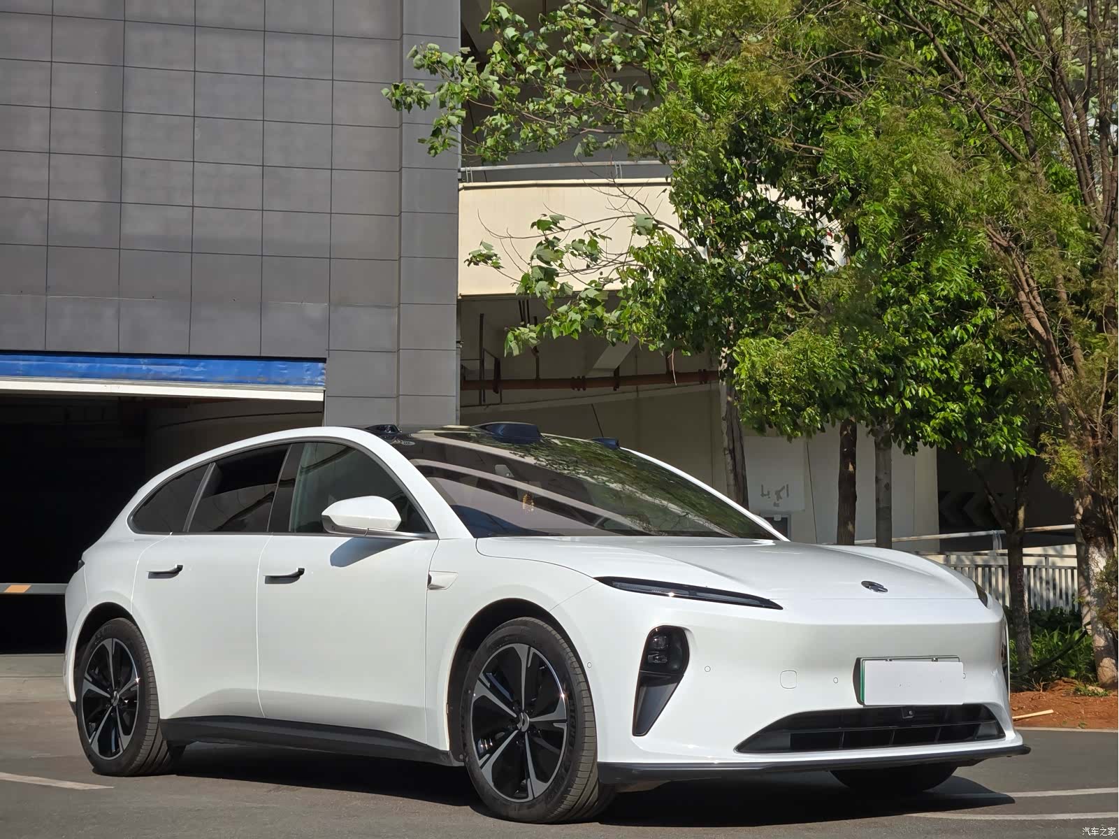 NIO ET5, 2025 3