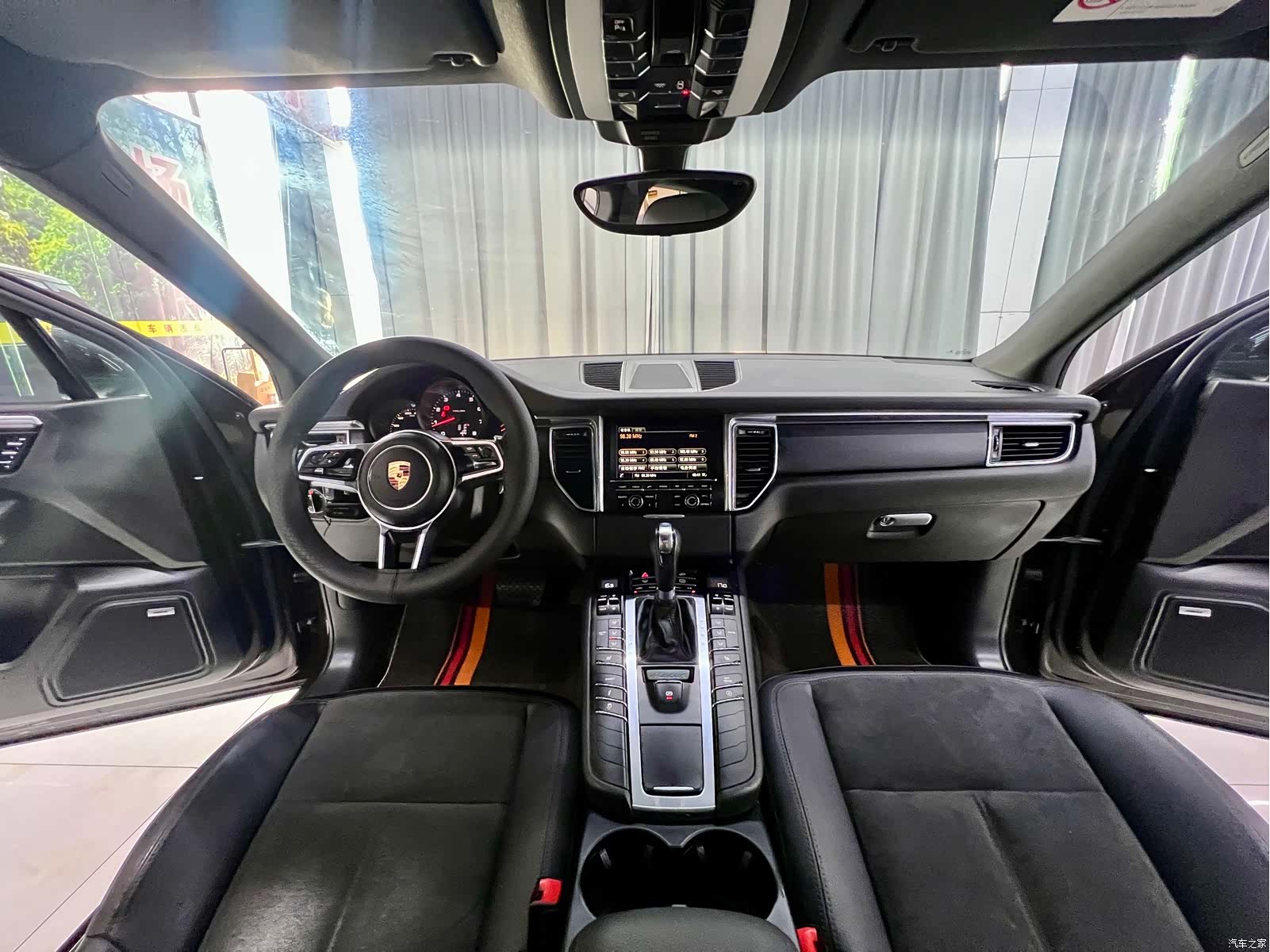 Porsche Macan, 2015 16