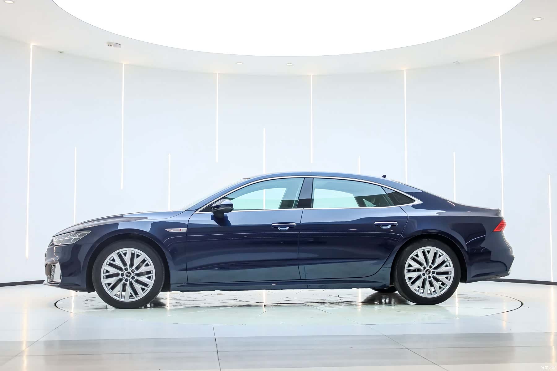 Audi A7L, 2024 6