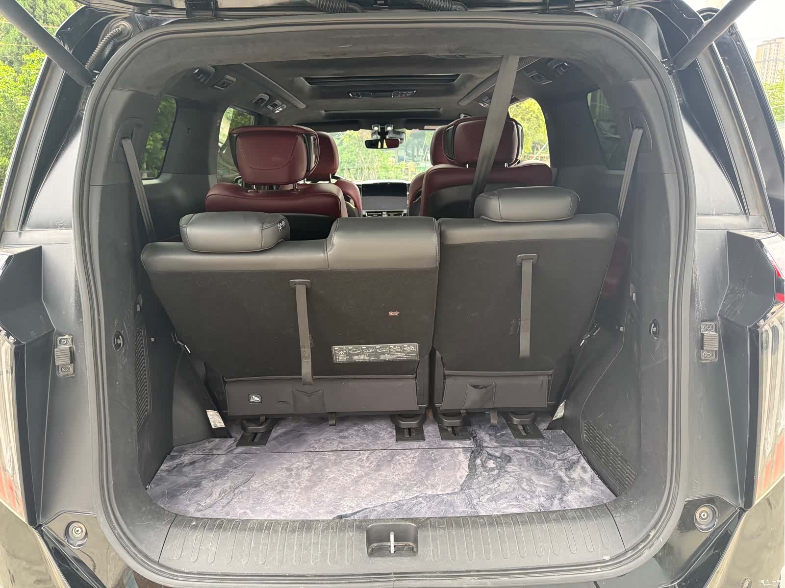 Trumpchi M8, 2023 11