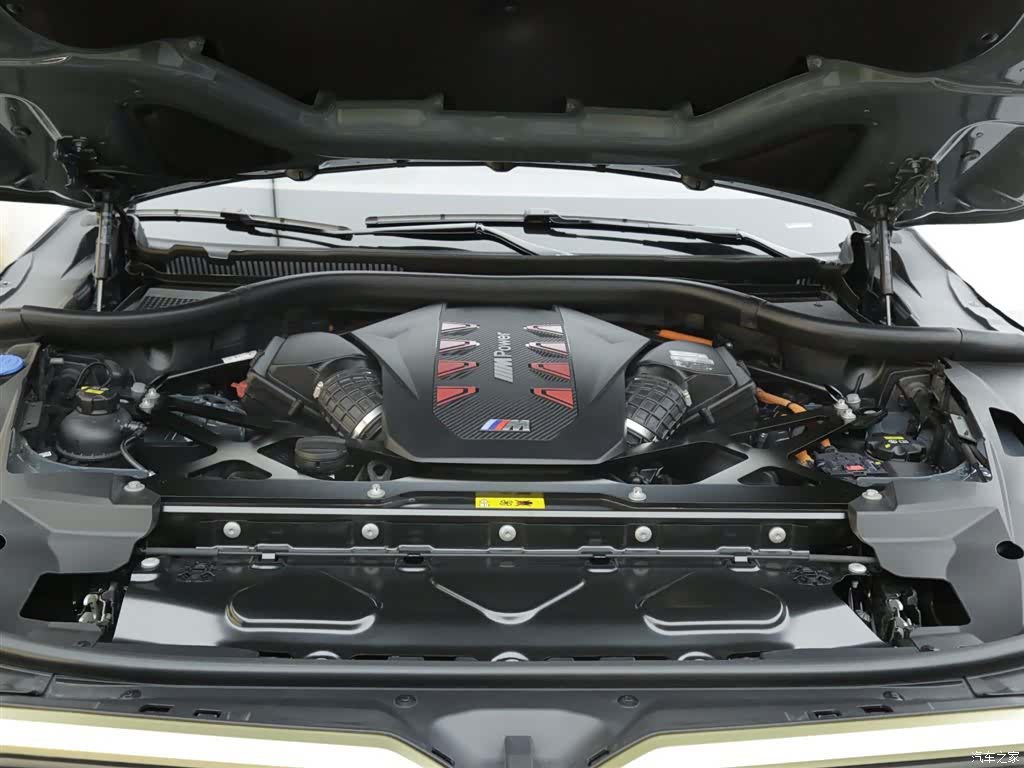 BMW XM, 2023 17