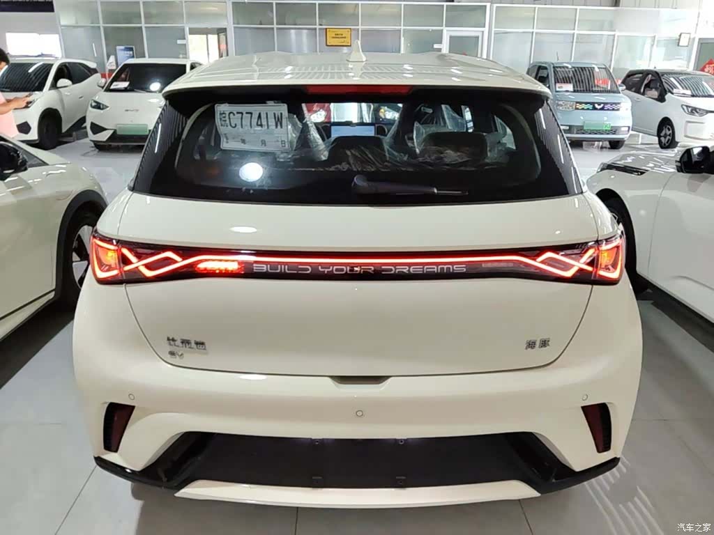 BYD Dolphin, 2026 6