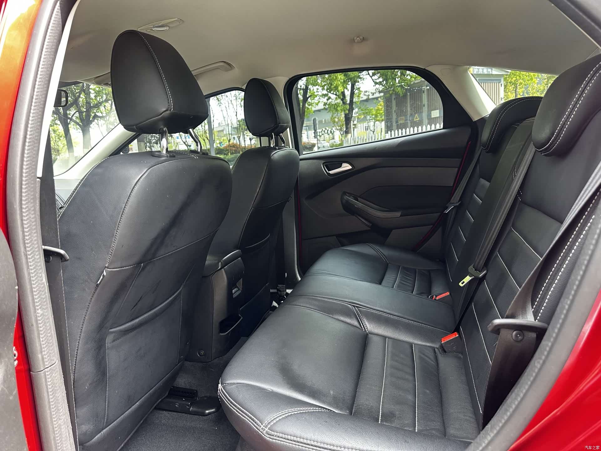 Ford Focus, 2018 9