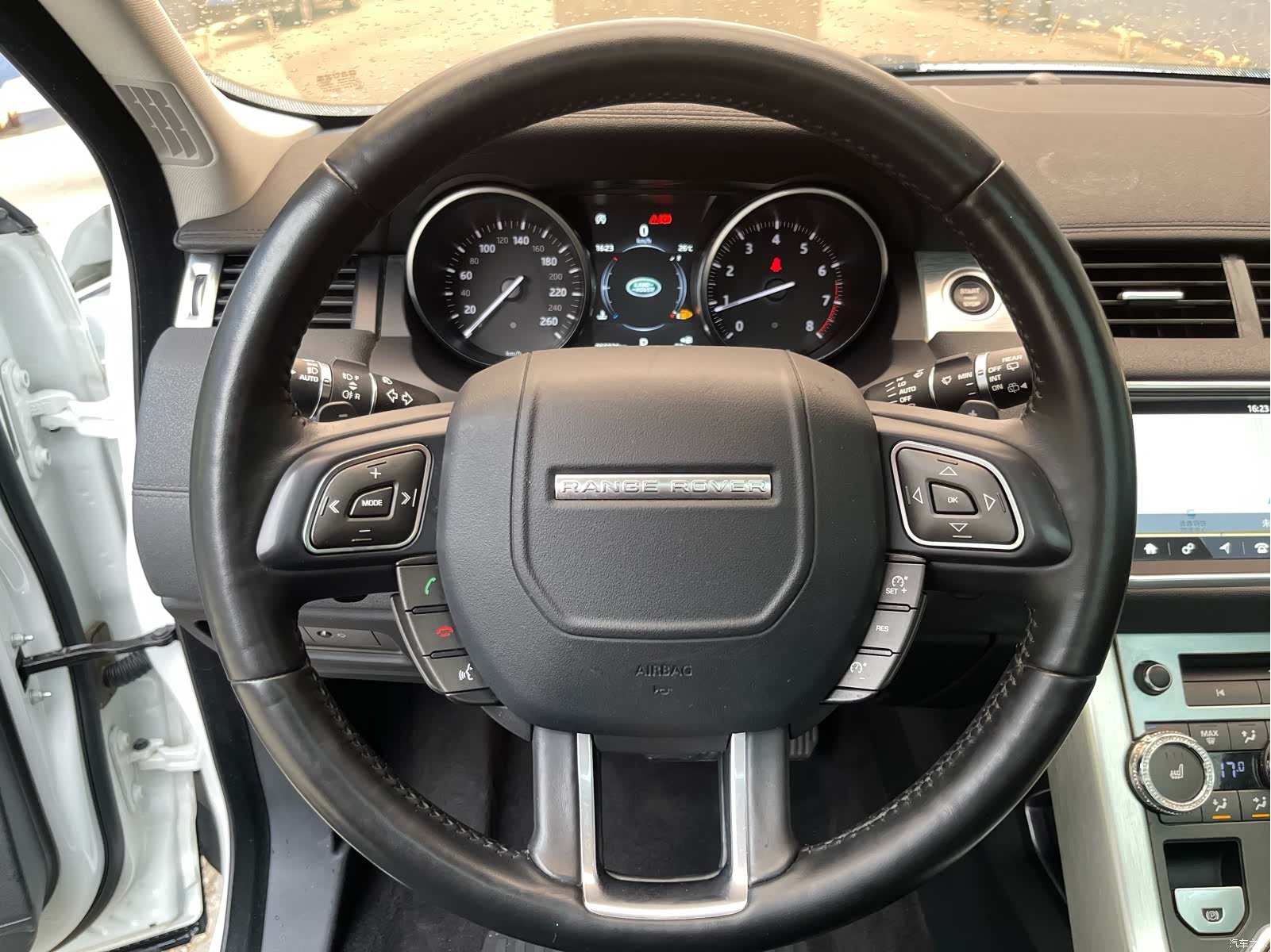 Land Rover Range Rover, 2018 15