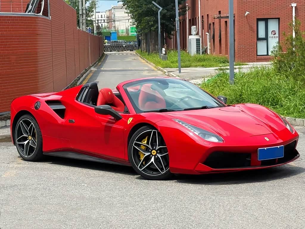 Ferrari 488