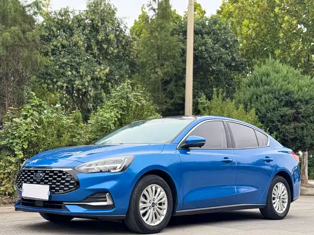 Ford Focus 2021 — купить из Китая под заказ