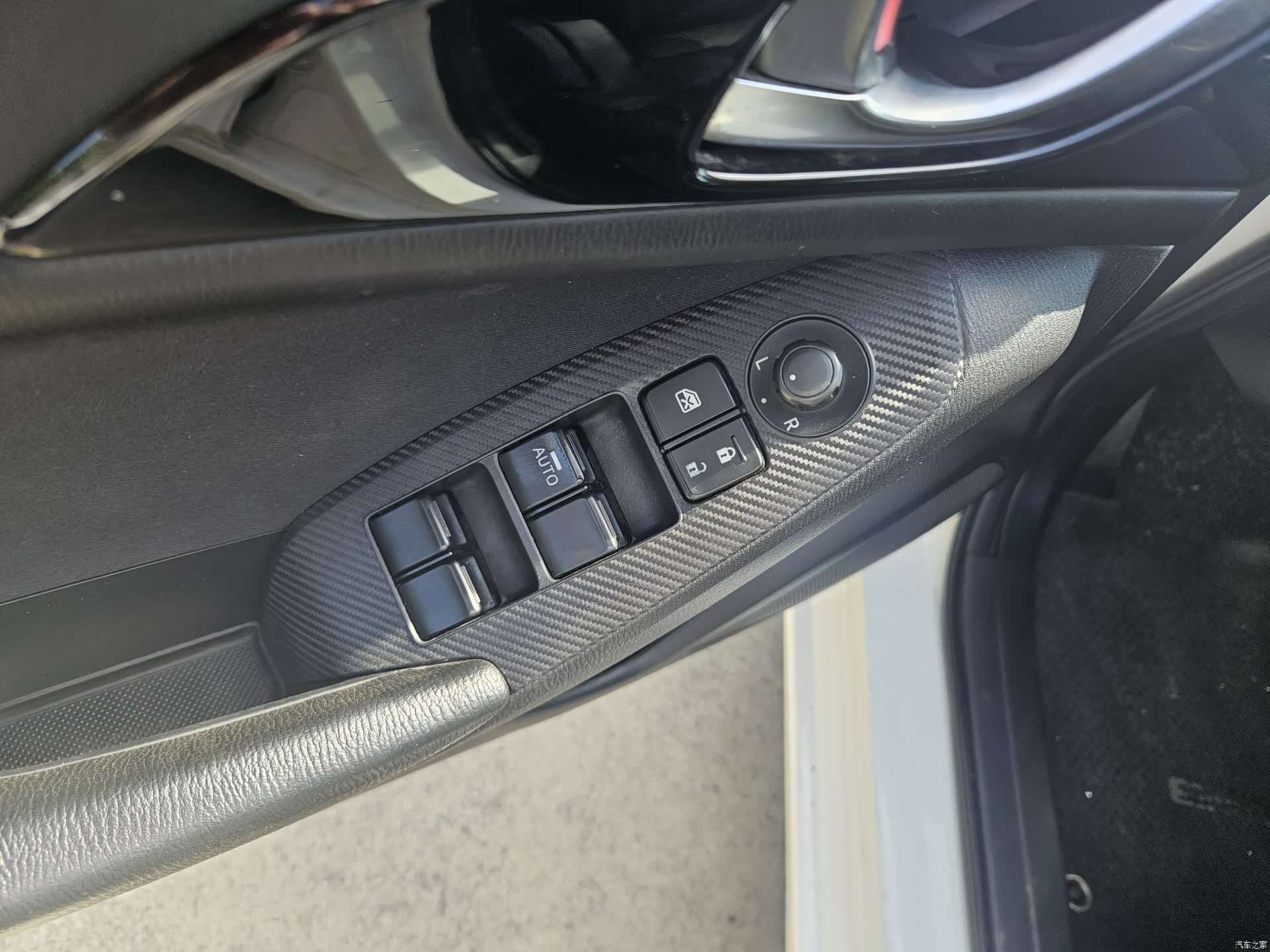 Mazda Mazda3, 2016 все фото