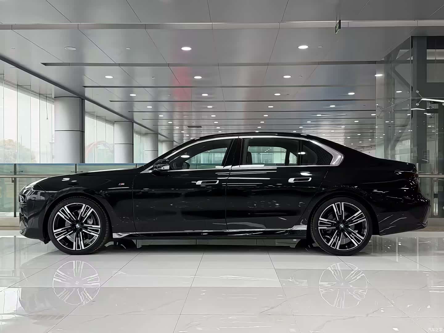 BMW 7 Series, 2024 3
