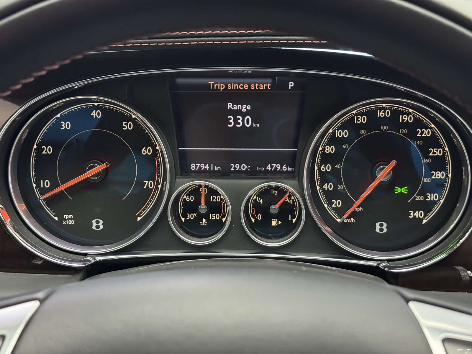 Bentley Continental GT, 2018 11
