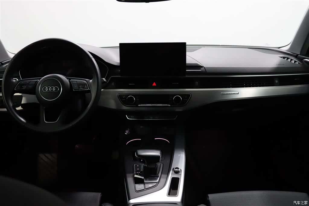 Audi A4L, 2020 9