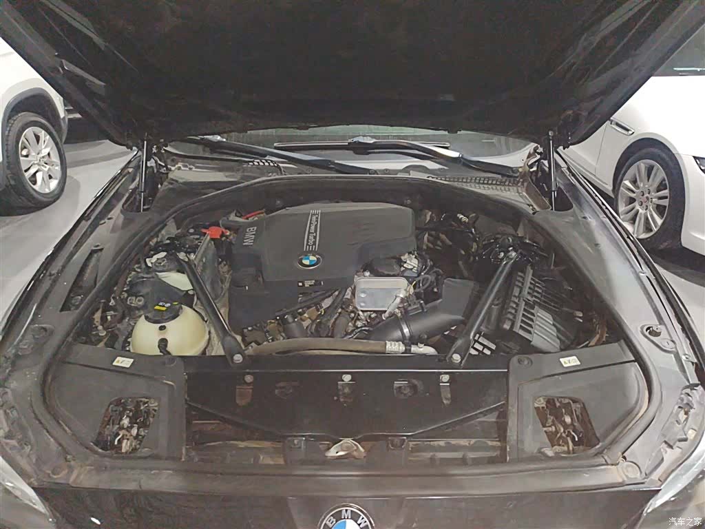BMW 5 Series, 2017 16