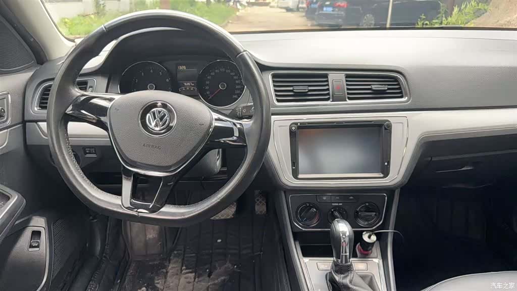 Volkswagen Lavida, 2016 2