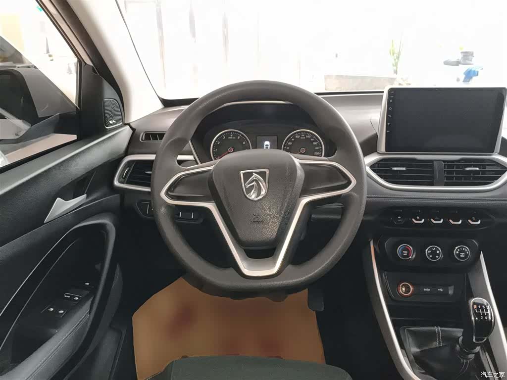 Wuling 530, 2018 11