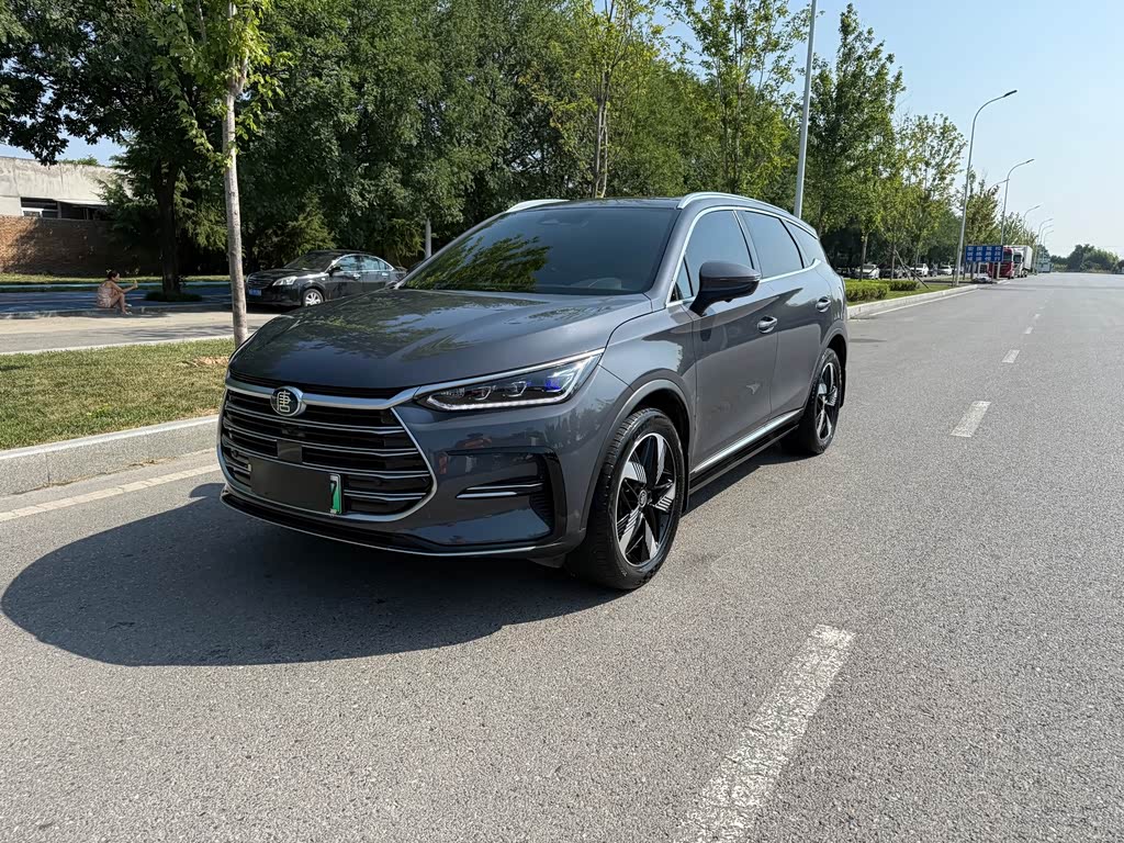 BYD Tang NEV