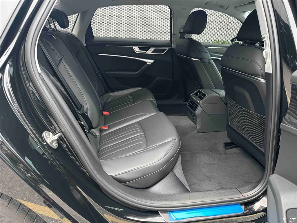 Audi A6L, 2024 9