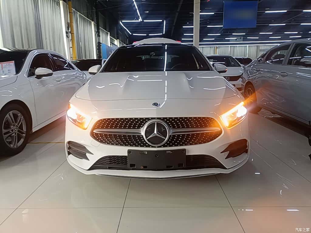 Mercedes-Benz A-Class, 2020 3
