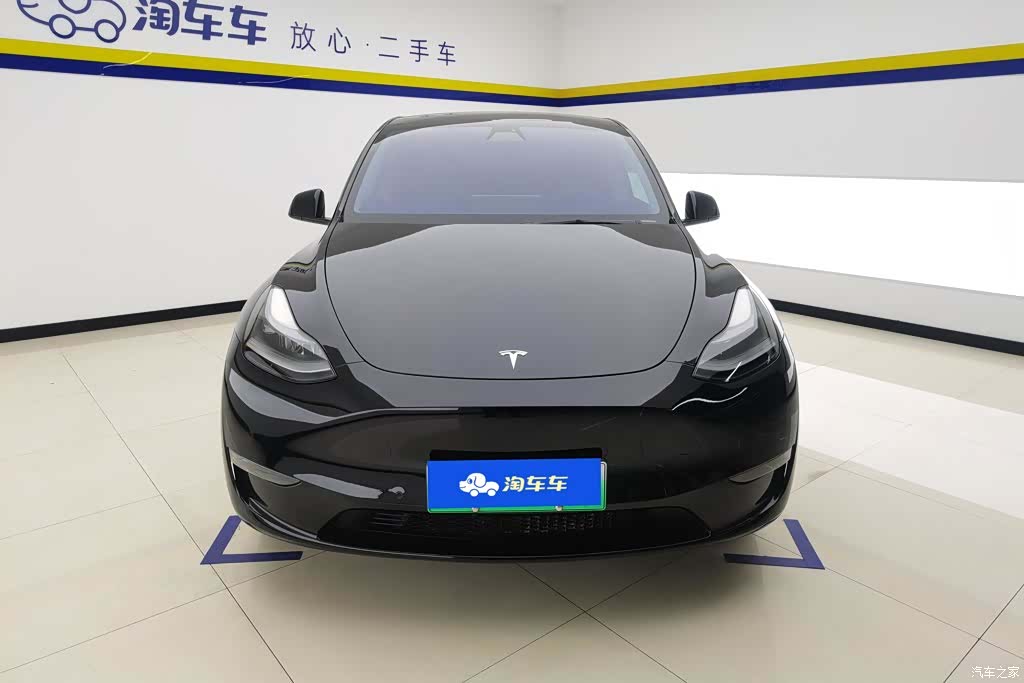 Tesla Model Y, 2022 2