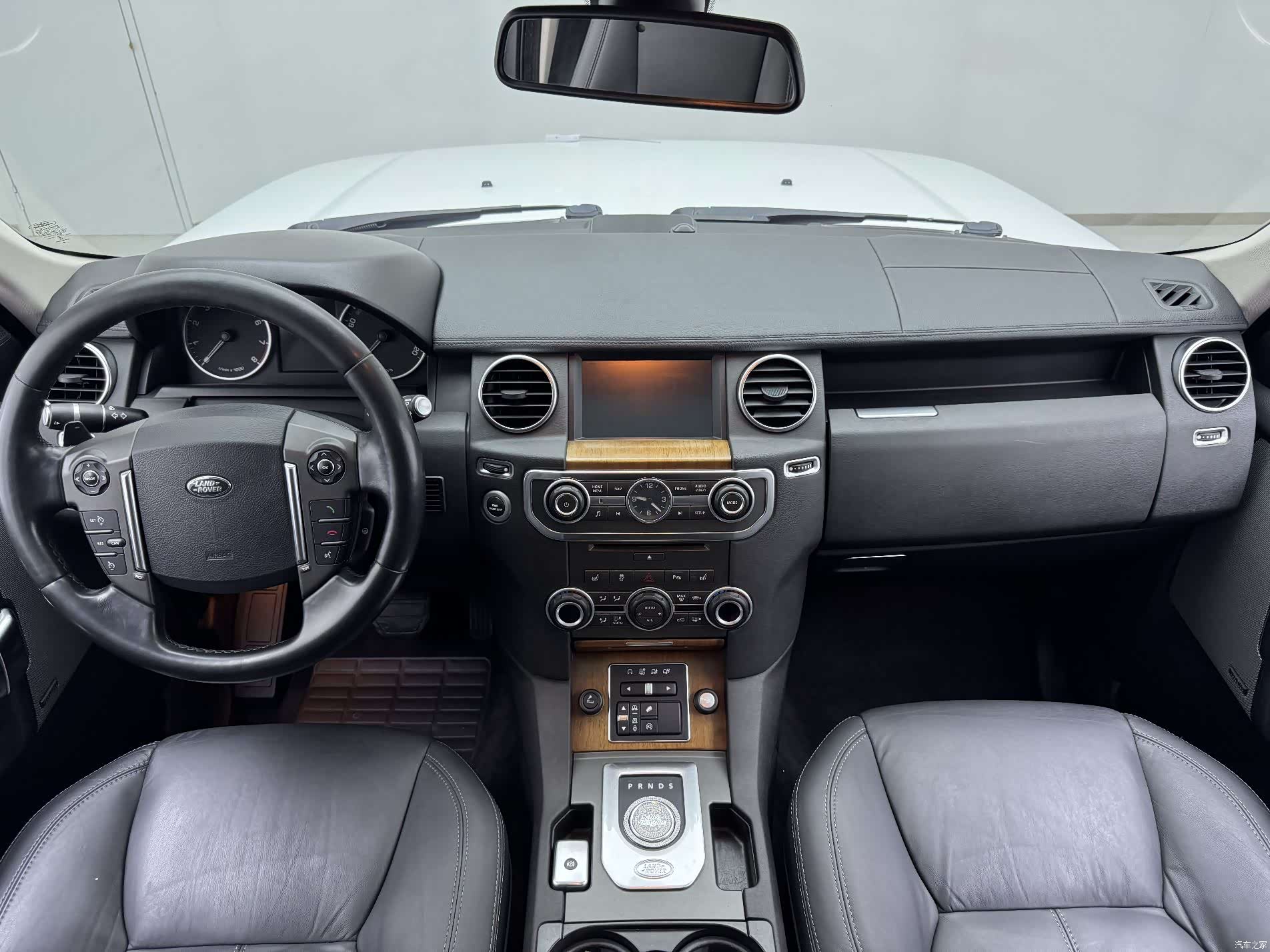 Land Rover Discovery, 2016 17