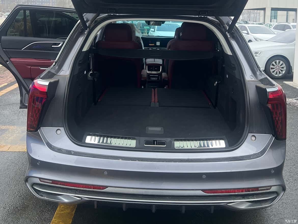 Hongqi E-HS9, 2023 15