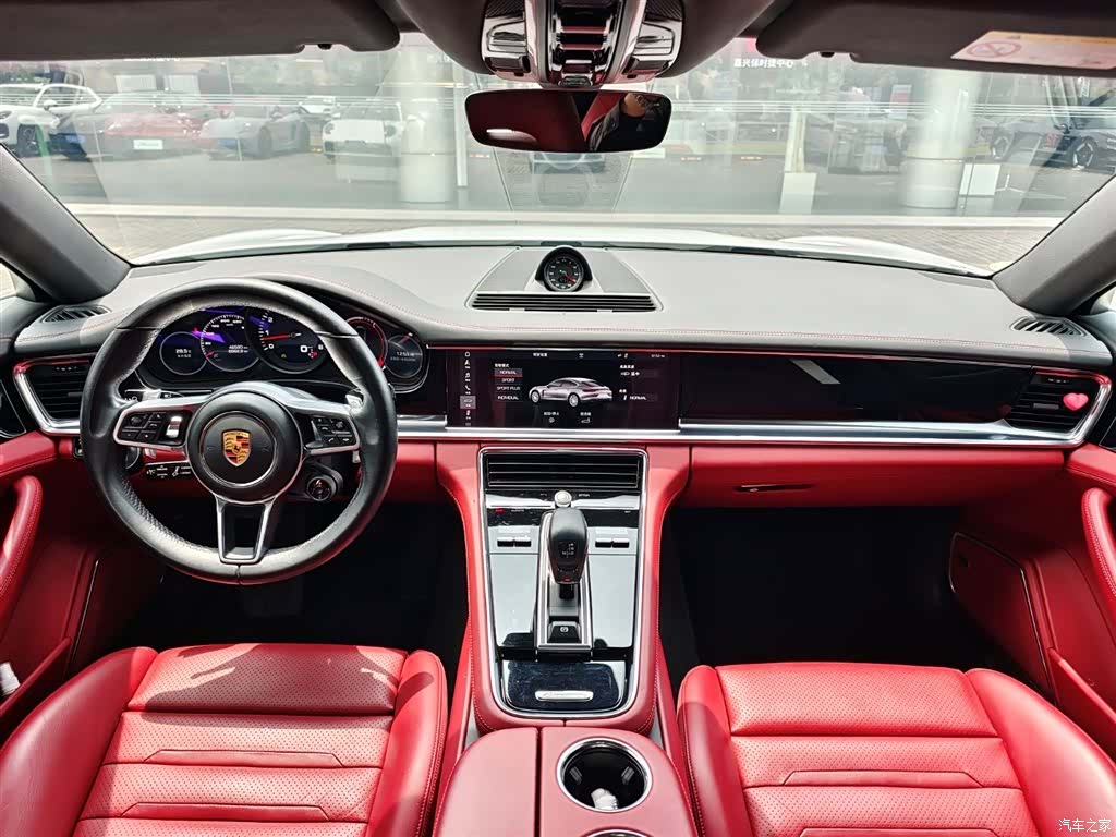 Porsche Panamera, 2021 все фото