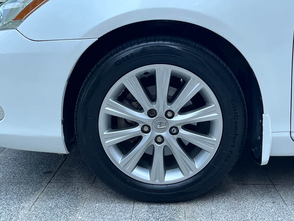 Lexus ES Lexus ES