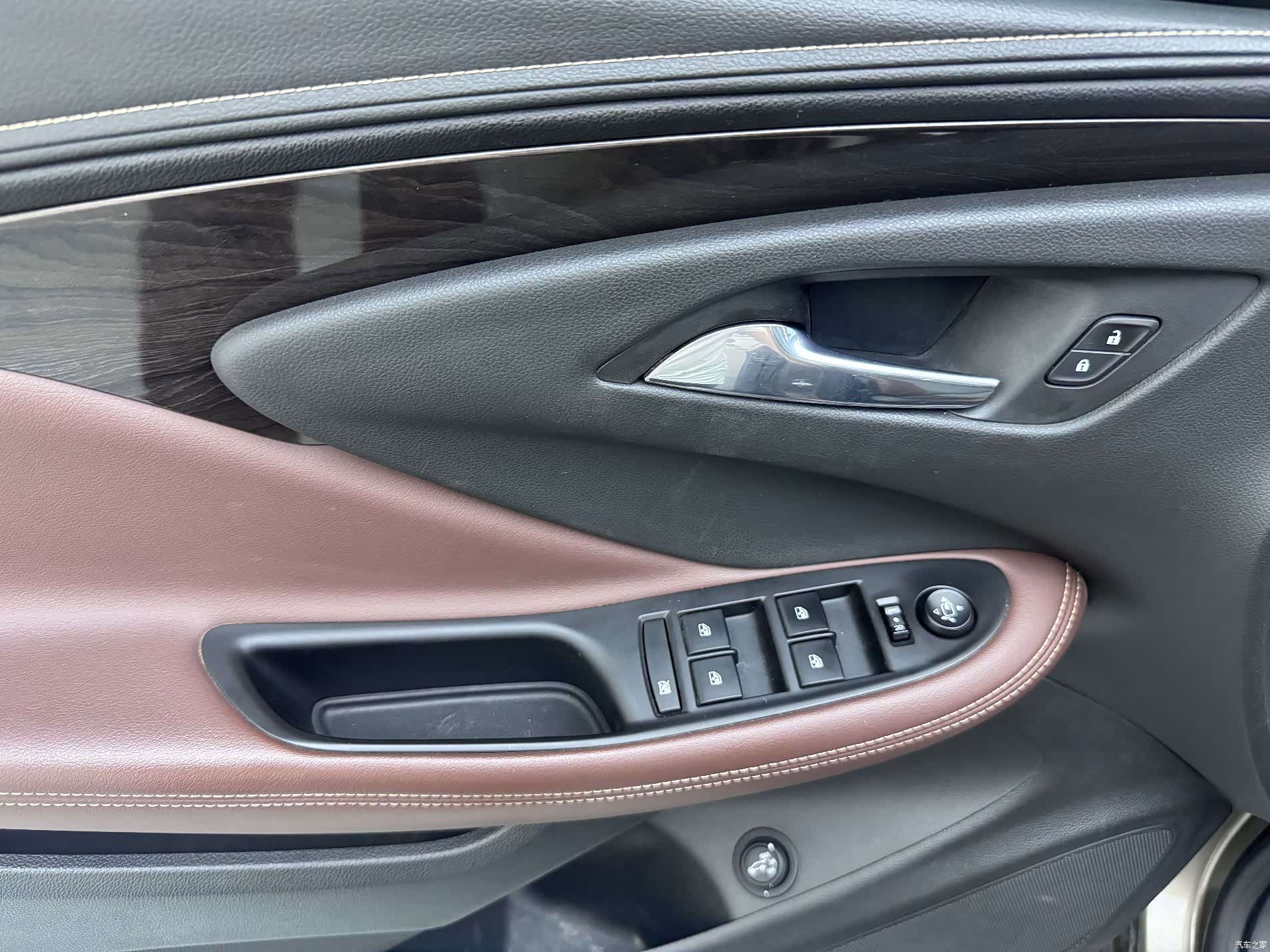 Buick Envision Plus, 2017 11
