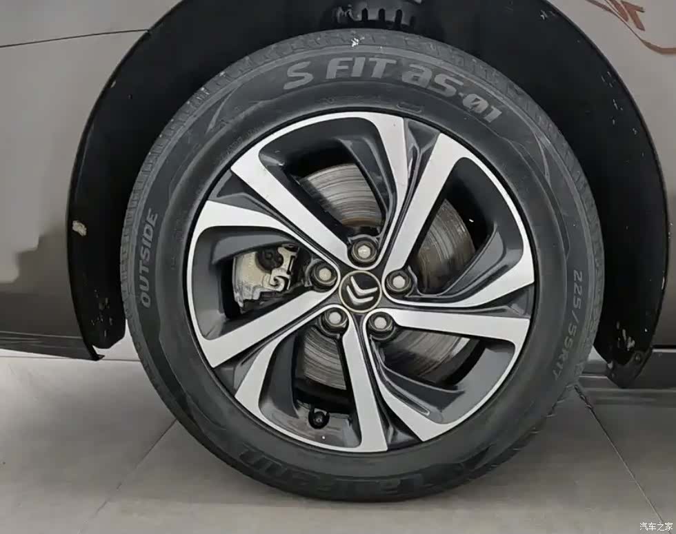Citroen C5, 2019 9