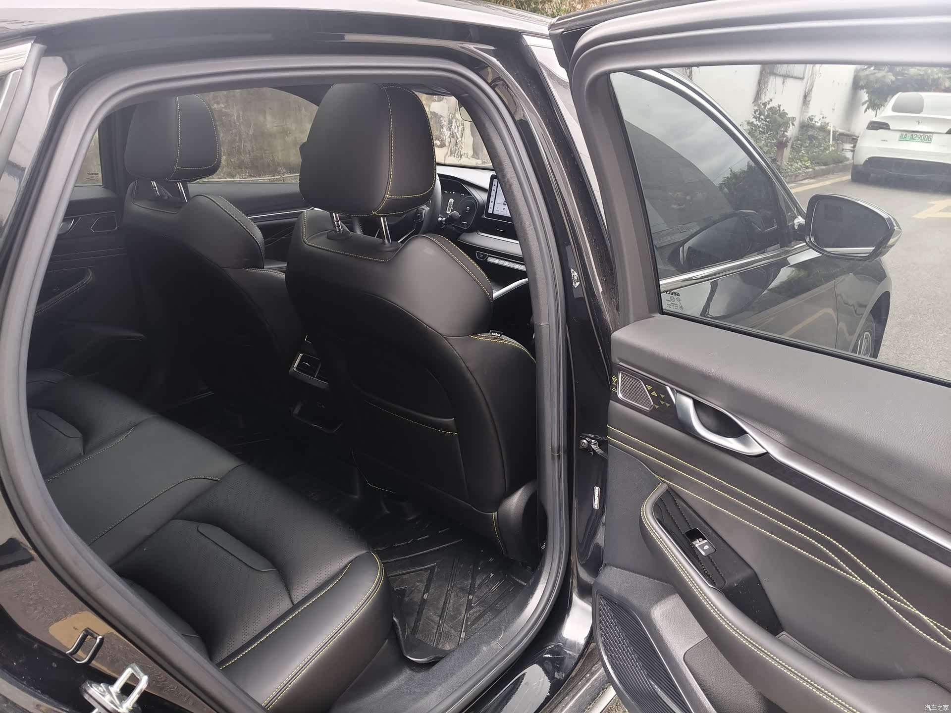 Geely Preface, 2023 22