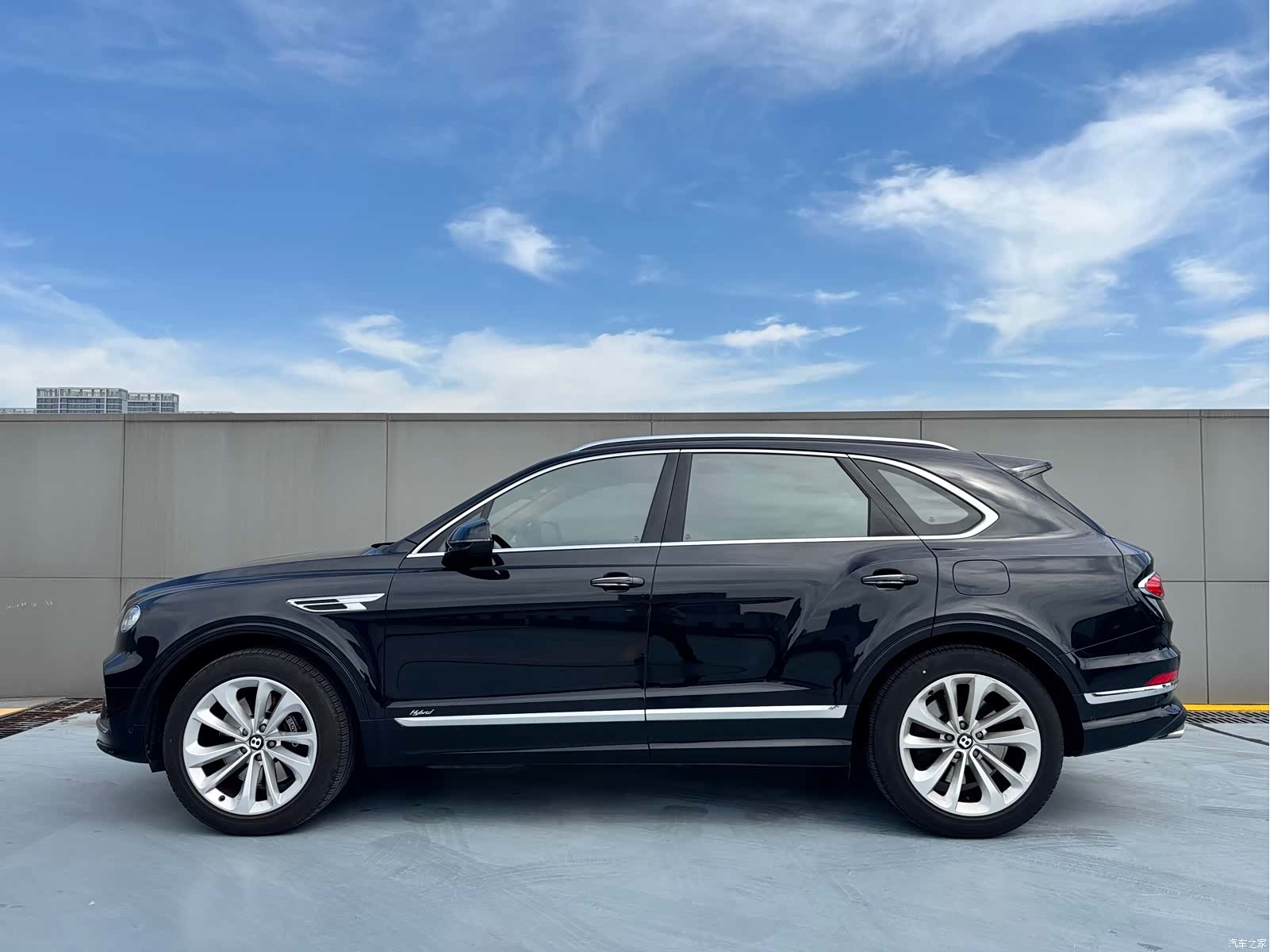 Bentley Bentayga, 2021 7