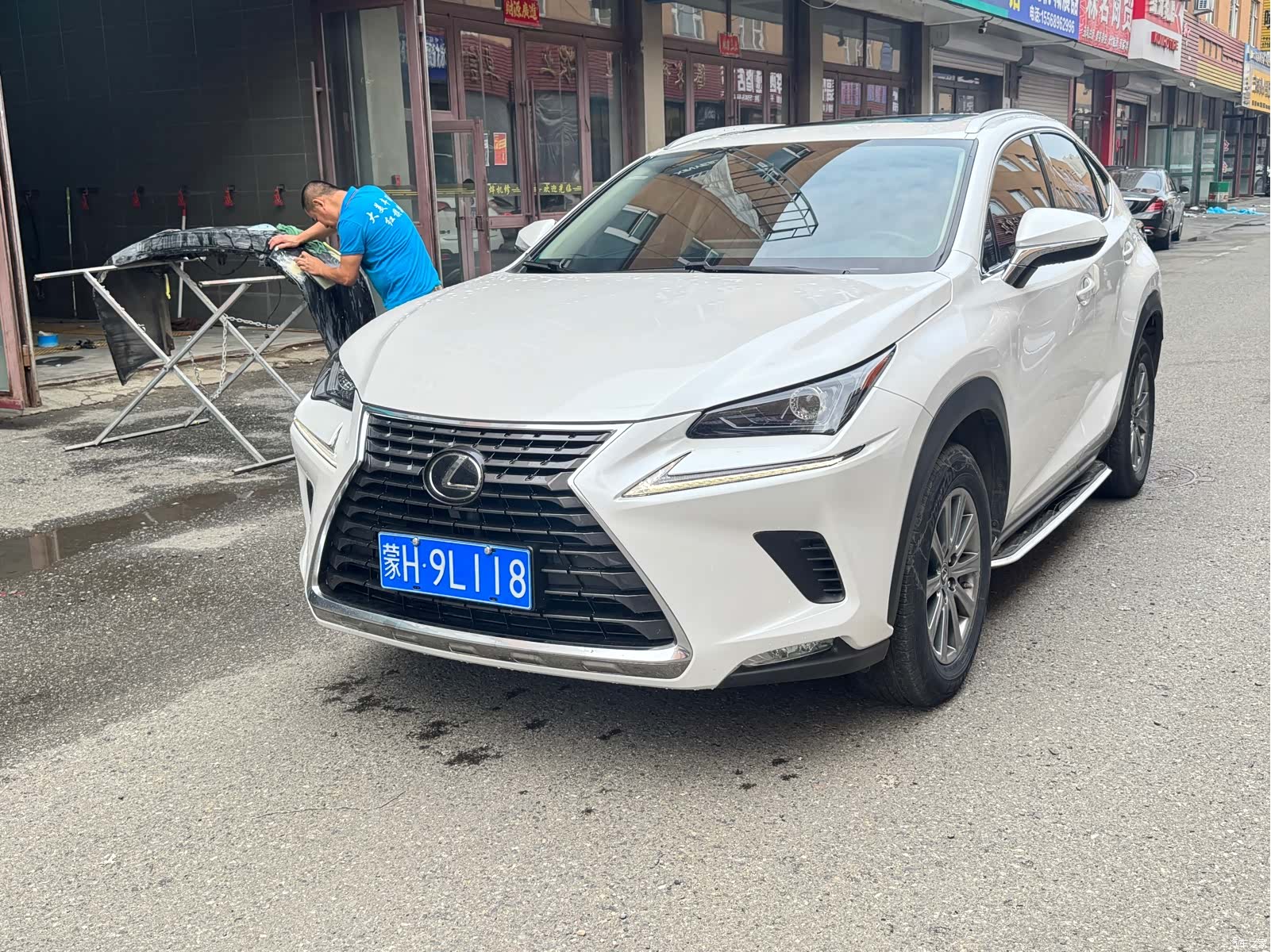 Lexus NX, 2021 1