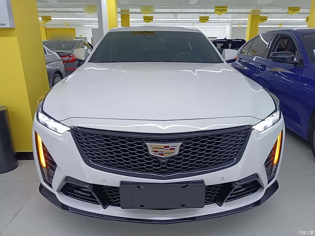 Cadillac CT5, 2023 3