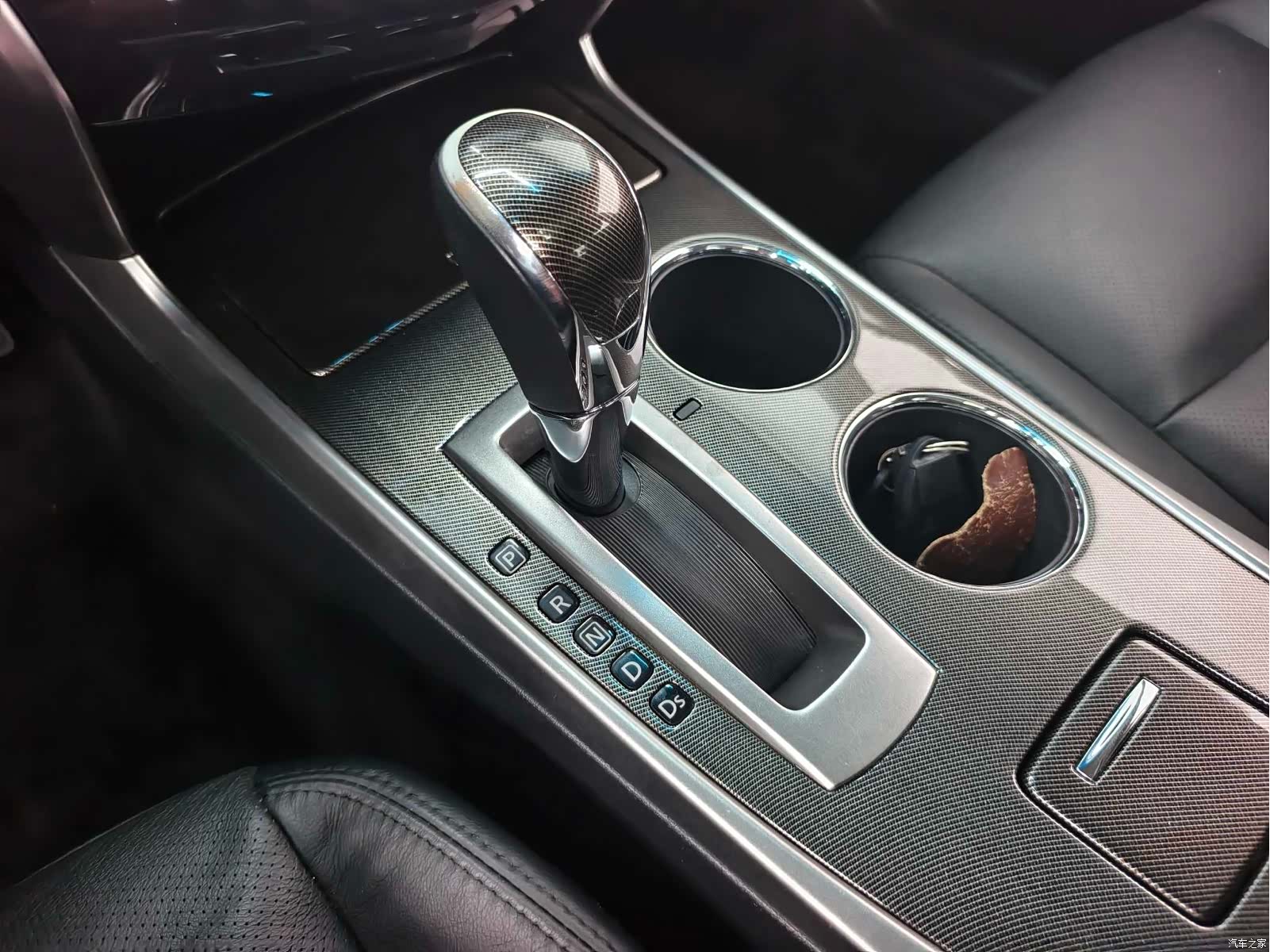 Nissan Teana, 2013 10