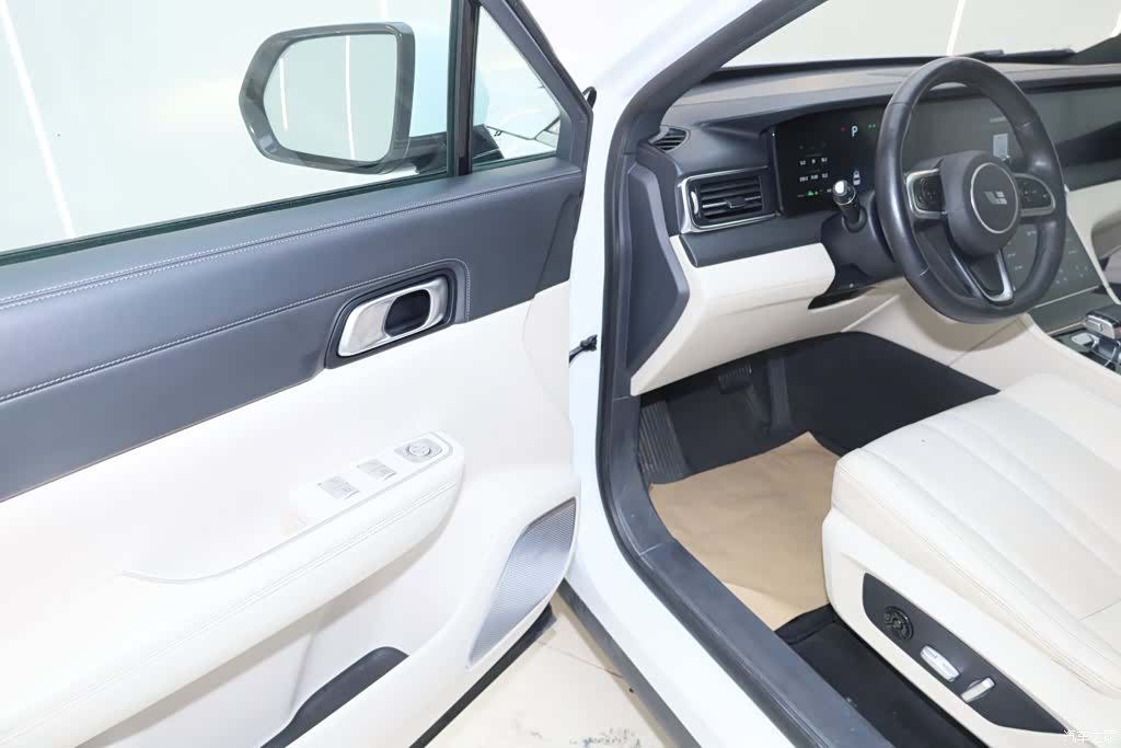 Li Auto ONE, 2020 7
