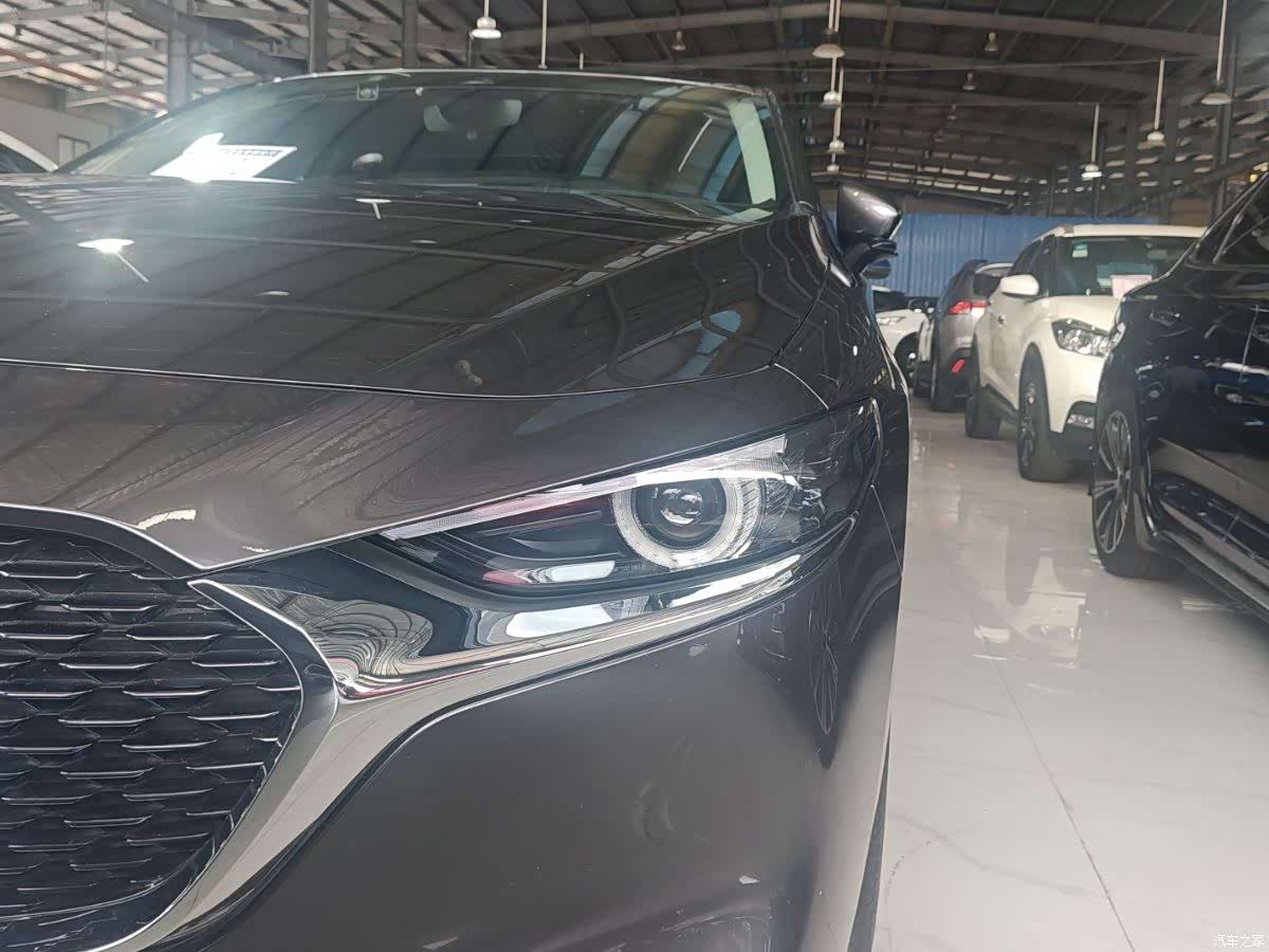 Mazda Mazda3, 2023 9