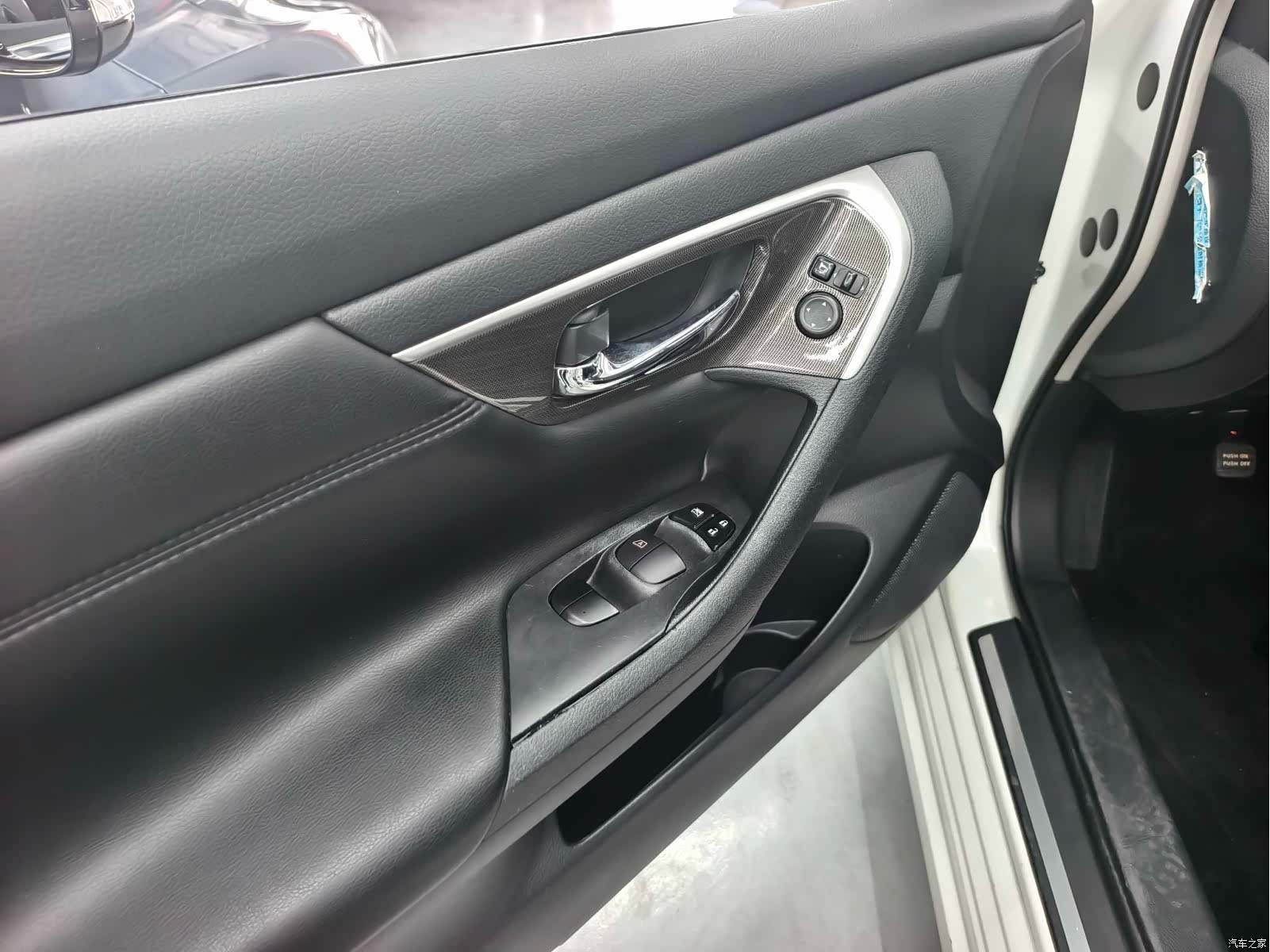 Nissan Teana, 2013 6